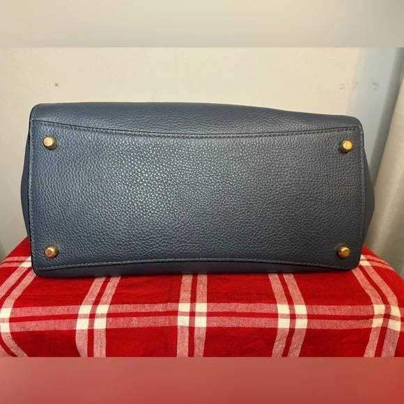 Coach Navy Blue Suede and Pebbled Leather Kleo Carryall 2021 - Picture 5 of 7